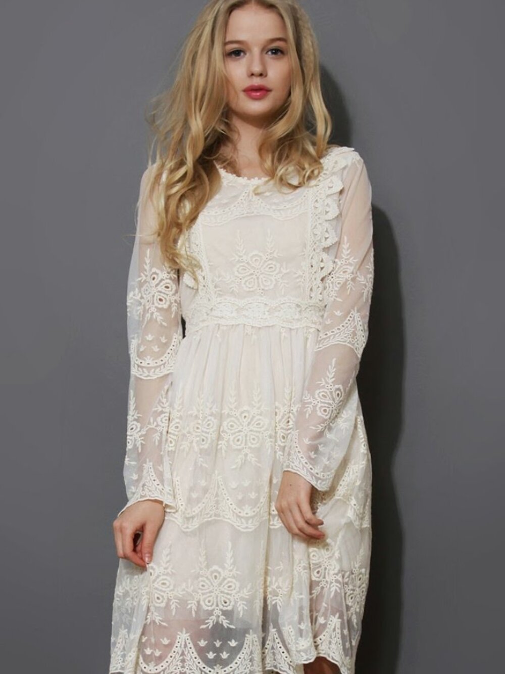 Beautiful Lace Dress, NWT, L